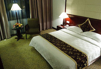 Superior_Busines_King_Size_bed_Room